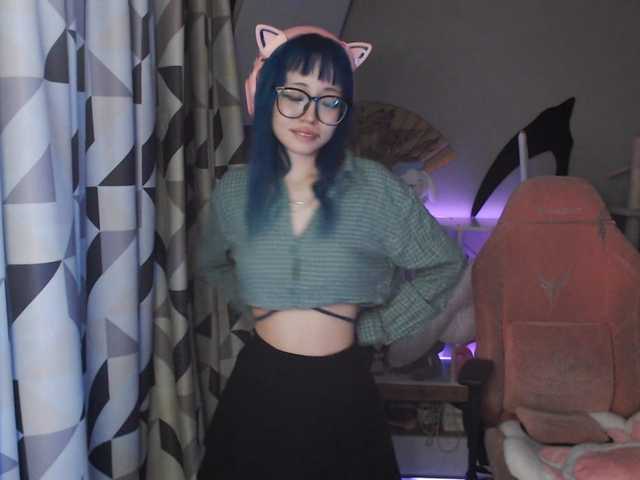 GertieCoach live cam on BongaCams