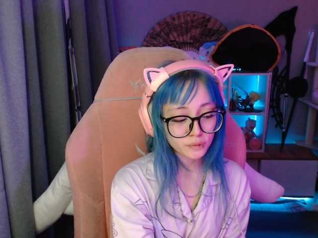 GertieCoach live cam on BongaCams