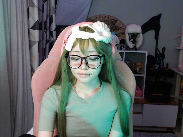 GertieCoach live cam on BongaCams