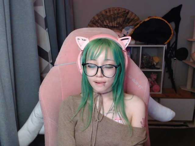 GertieCoach live cam on BongaCams