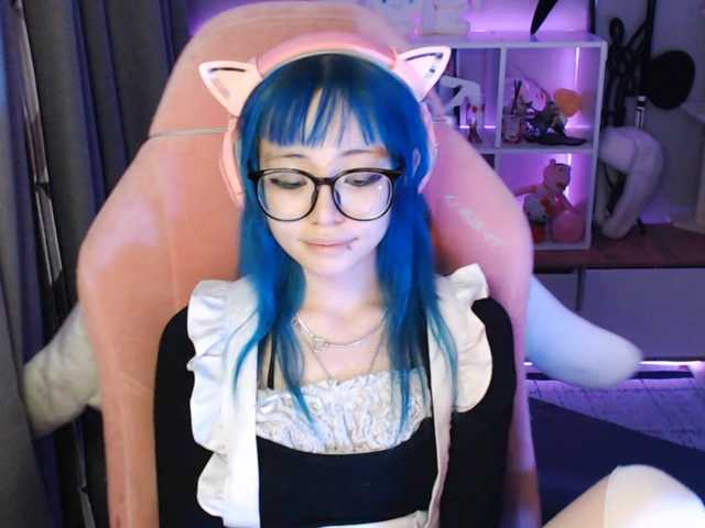 GertieCoach live cam on BongaCams