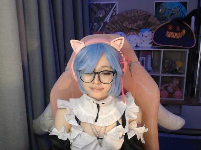 GertieCoach live cam on BongaCams