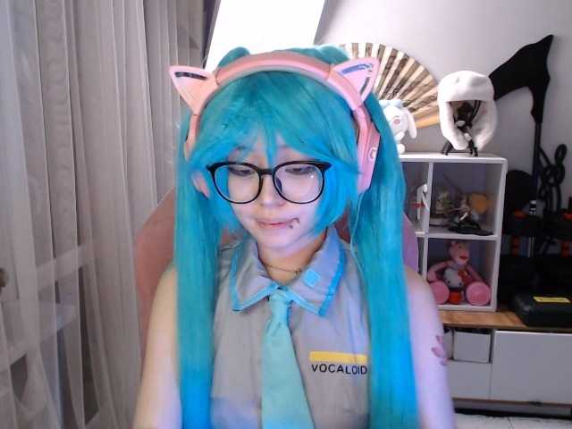 GertieCoach live cam on BongaCams