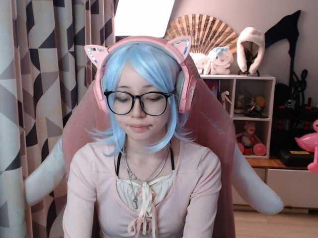 GertieCoach live cam on BongaCams