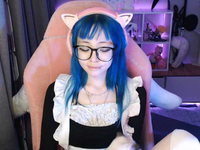 GertieCoach live cam on BongaCams