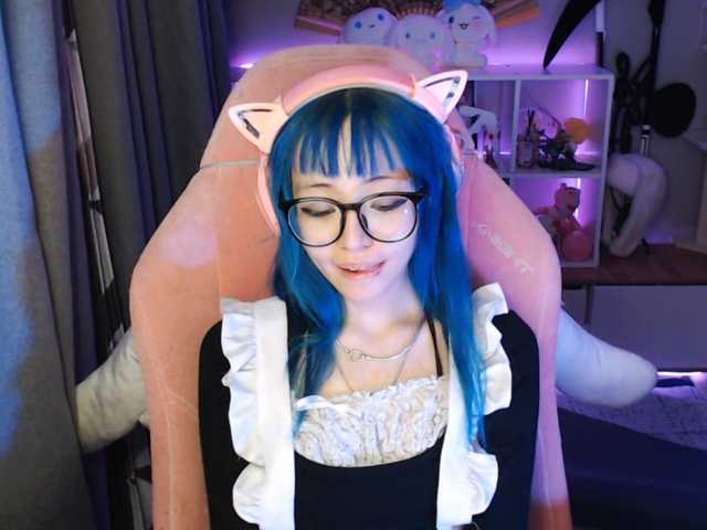 GertieCoach live cam on BongaCams
