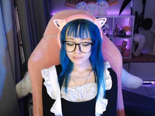 GertieCoach live cam on BongaCams