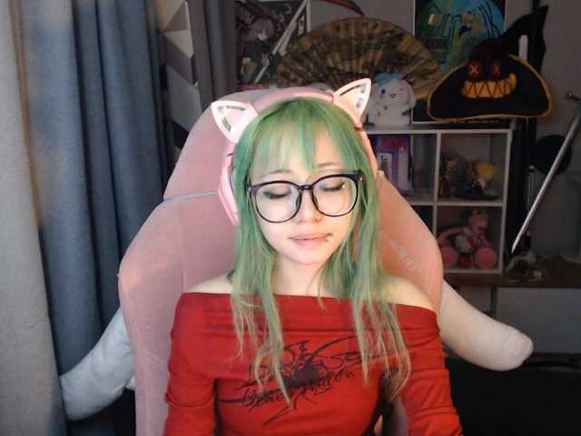 GertieCoach live cam on BongaCams