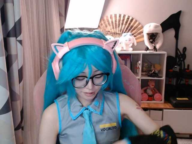 GertieCoach live cam on BongaCams