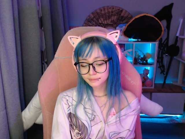 GertieCoach live cam on BongaCams
