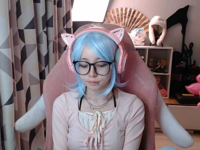 GertieCoach live cam on BongaCams