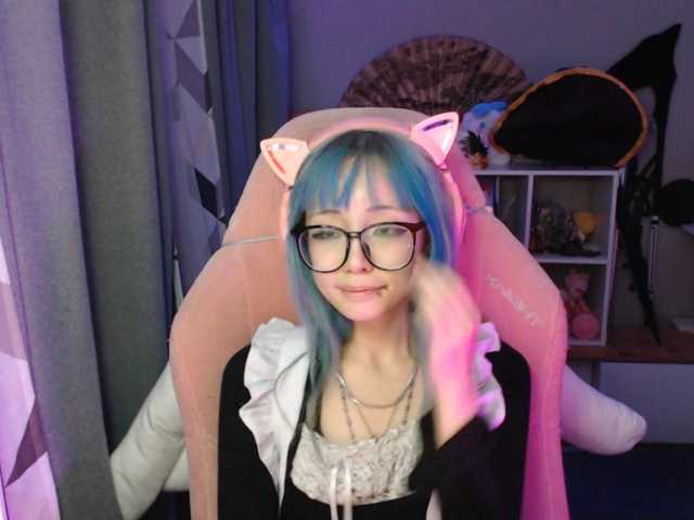 GertieCoach live cam on BongaCams