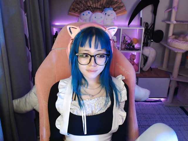 GertieCoach live cam on BongaCams