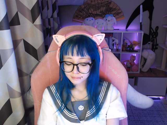 GertieCoach live cam on BongaCams