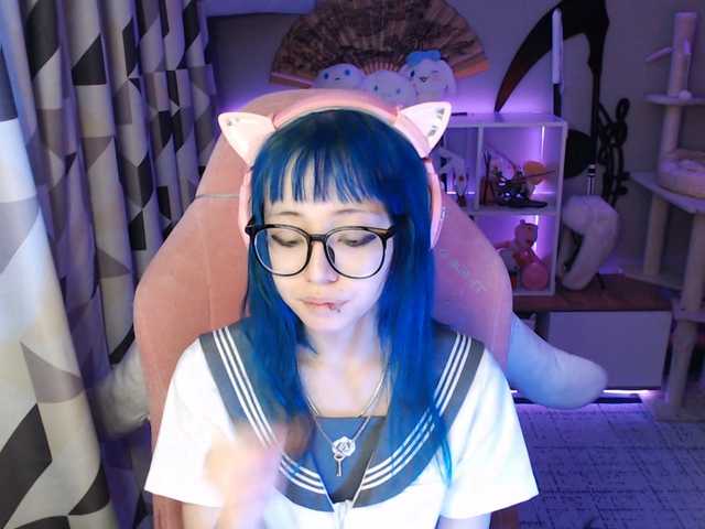 GertieCoach live cam on BongaCams