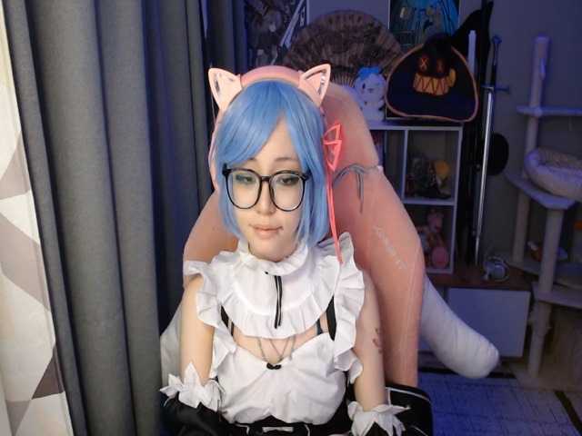 GertieCoach live cam on BongaCams