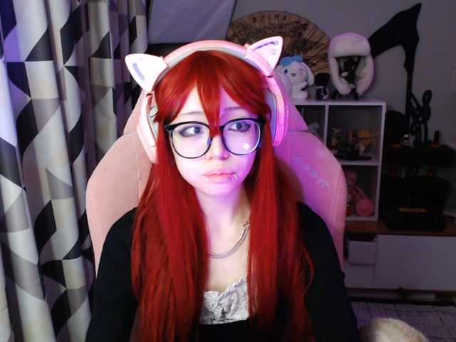 GertieCoach live cam on BongaCams