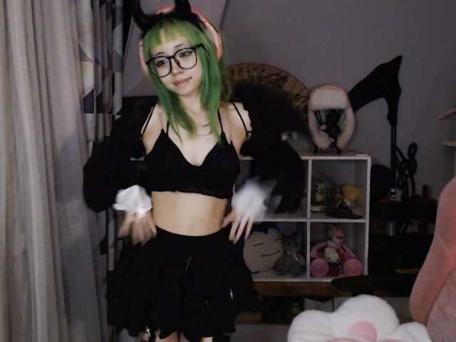 GertieCoach live cam on BongaCams