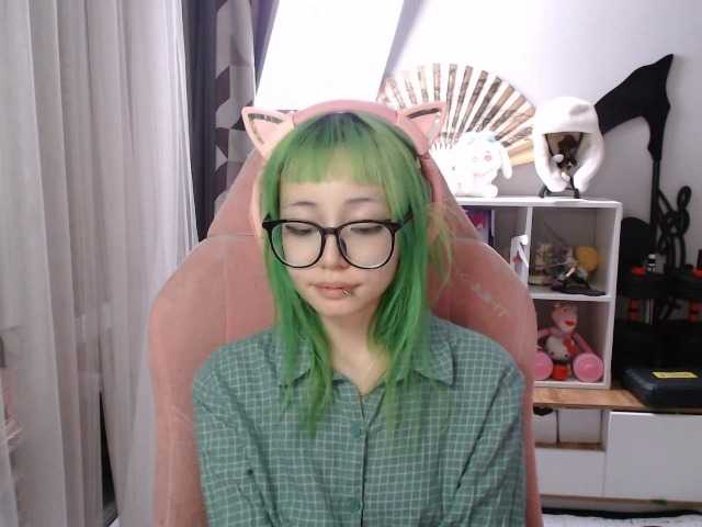 GertieCoach live cam on BongaCams