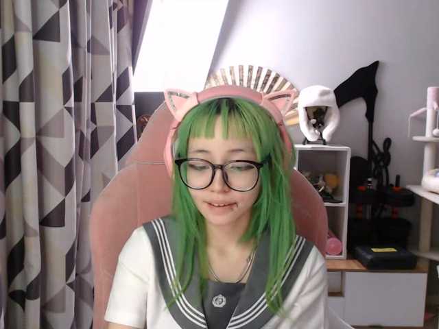 GertieCoach live cam on BongaCams