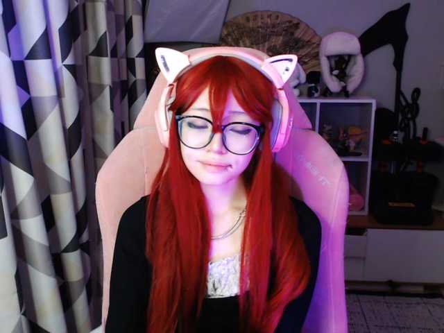 GertieCoach live cam on BongaCams