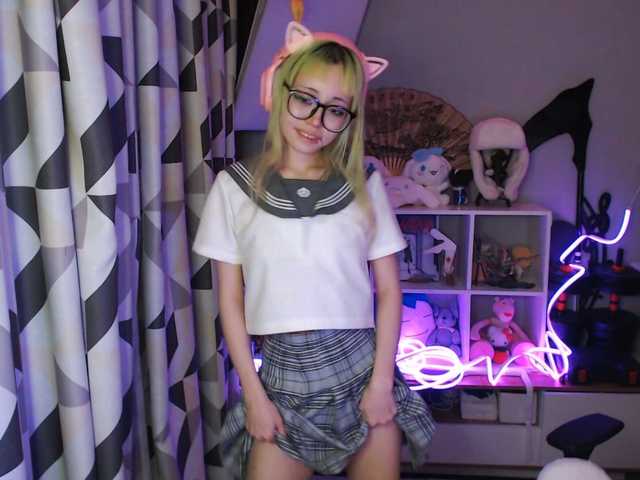 GertieCoach live cam on BongaCams