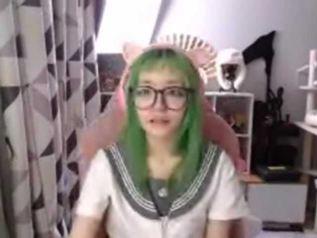 GertieCoach live cam on BongaCams