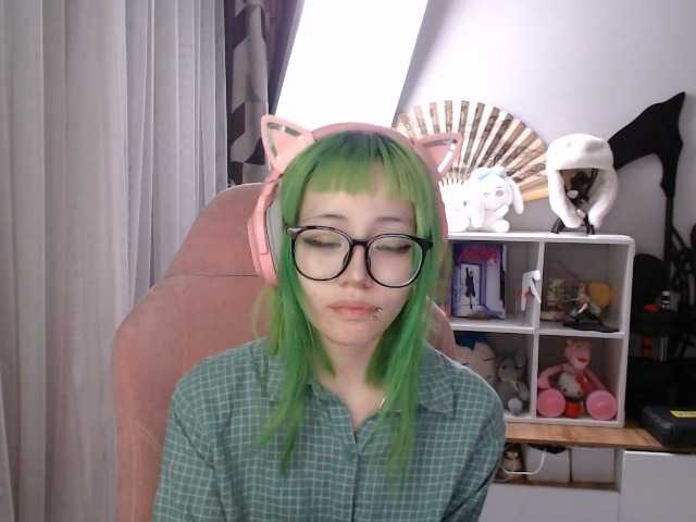 GertieCoach live cam on BongaCams