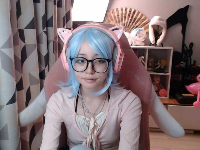 GertieCoach live cam on BongaCams