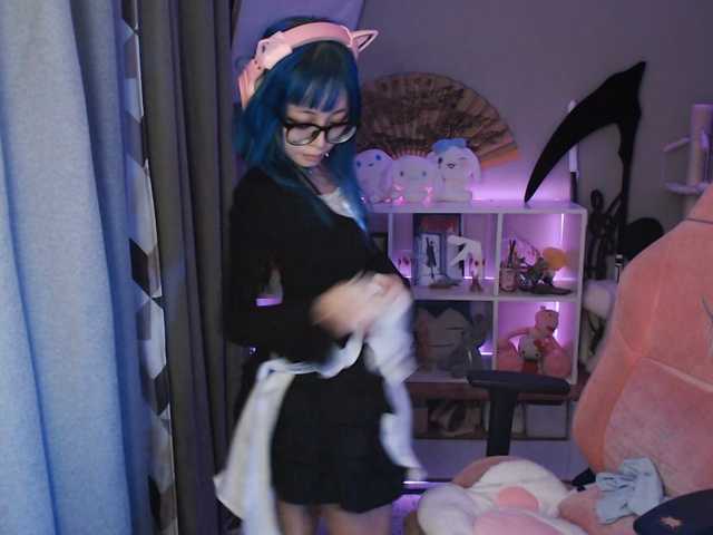 GertieCoach live cam on BongaCams