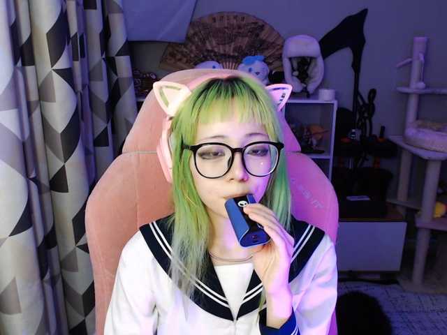 GertieCoach live cam on BongaCams