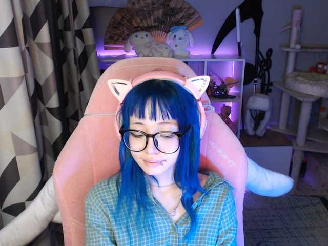 GertieCoach live cam on BongaCams