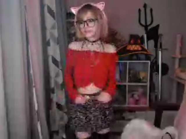 GertieCoach live cam on BongaCams