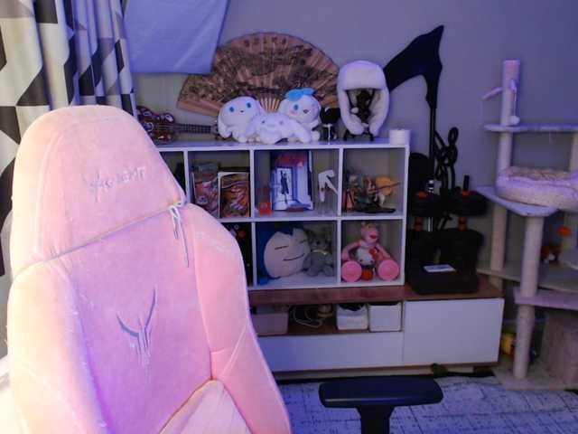 GertieCoach live cam on BongaCams