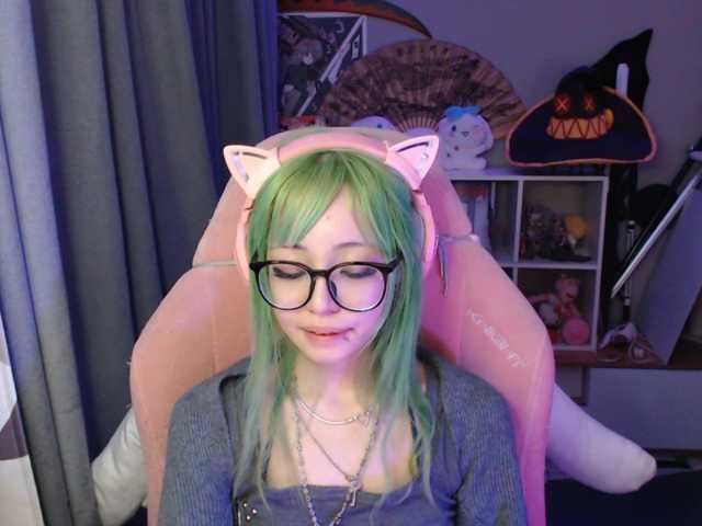 GertieCoach live cam on BongaCams