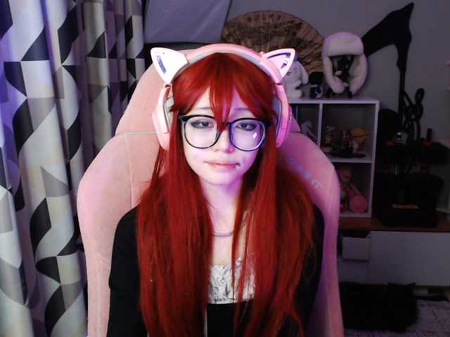 GertieCoach live cam on BongaCams