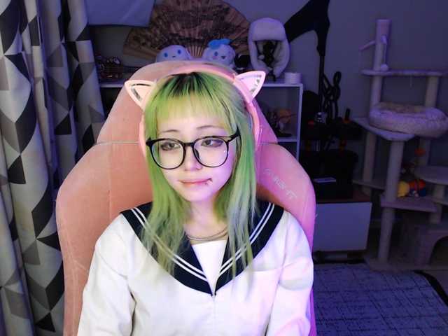 GertieCoach live cam on BongaCams