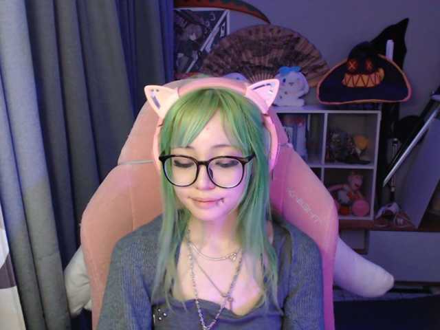 GertieCoach live cam on BongaCams