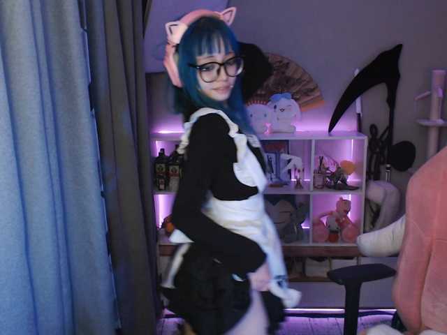 GertieCoach live cam on BongaCams