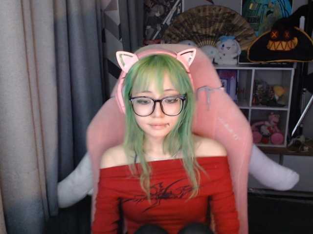 GertieCoach live cam on BongaCams