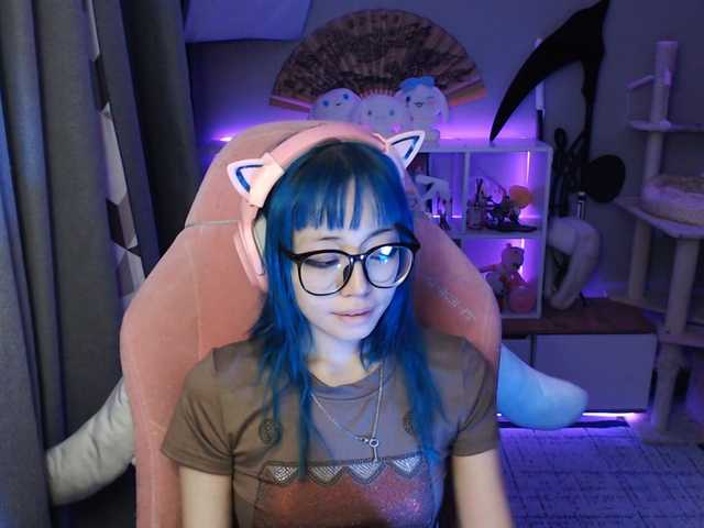 GertieCoach live cam on BongaCams
