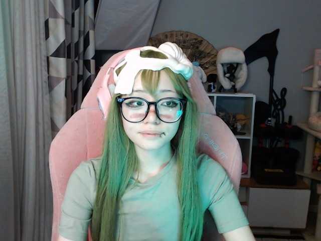 GertieCoach live cam on BongaCams