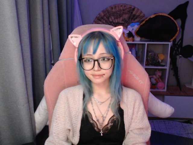 GertieCoach live cam on BongaCams
