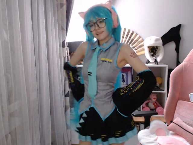 GertieCoach live cam on BongaCams