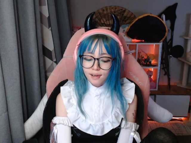 GertieCoach live cam on BongaCams