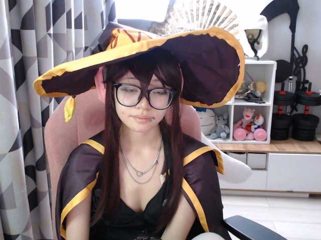 GertieCoach live cam on BongaCams