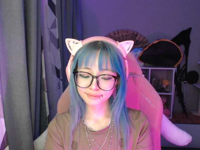 GertieCoach live cam on BongaCams