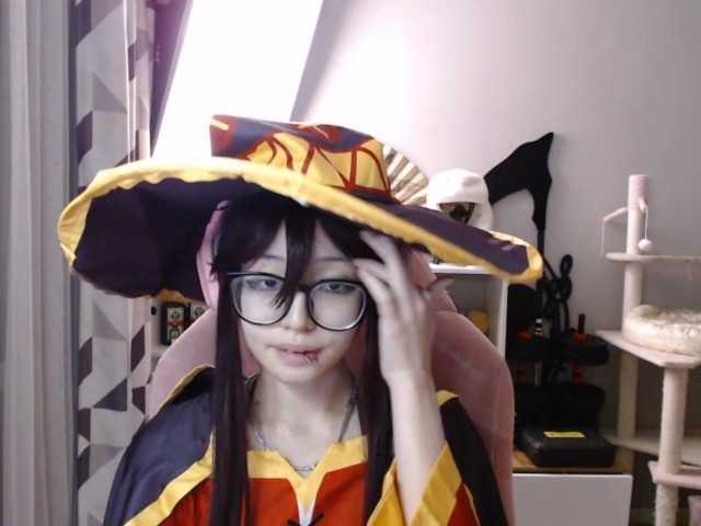 GertieCoach live cam on BongaCams