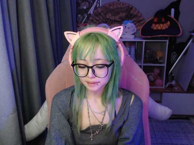 GertieCoach live cam on BongaCams
