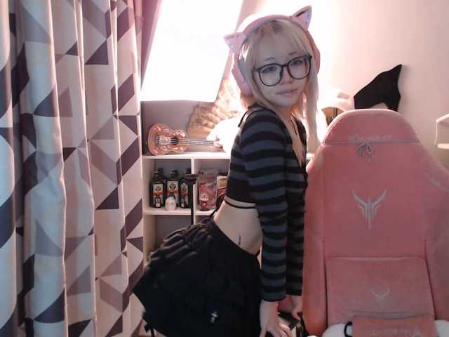 GertieCoach live cam on BongaCams